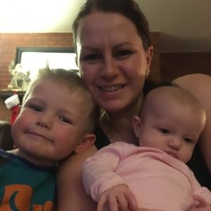 Meet your Posher, Steph